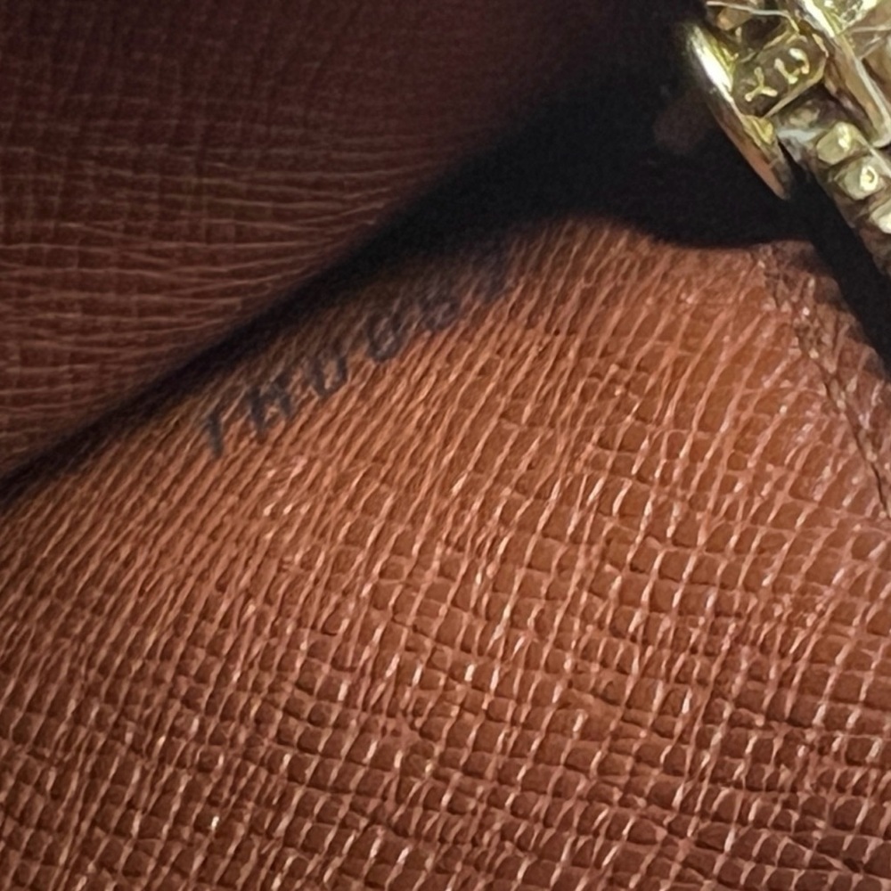 LOUIS VUITTON-TH0052 Full Wallet monogram Canvas - Picture 3 of 15